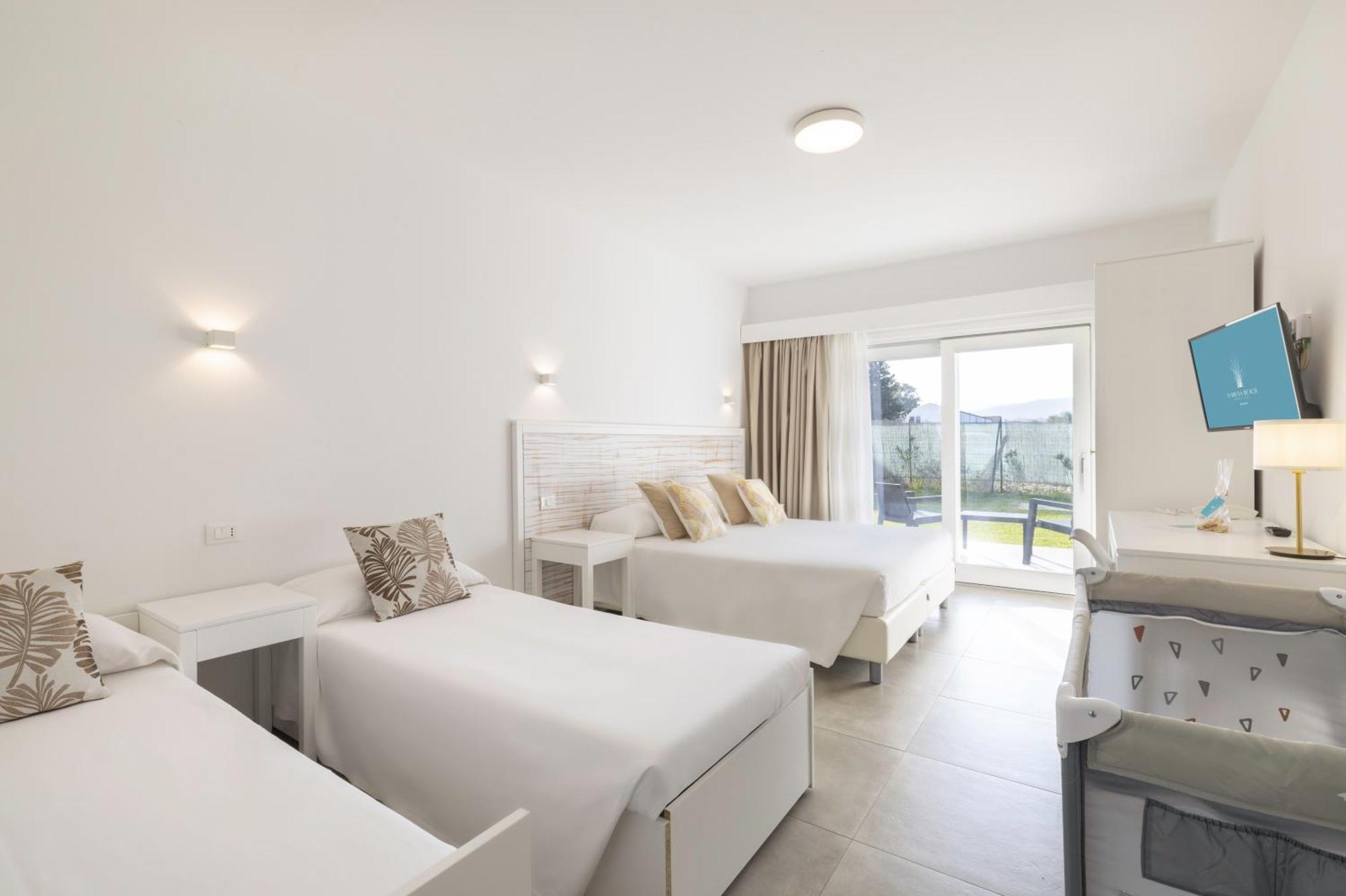 Hotel S'Arena Beach 라 칼레타 외부 사진
